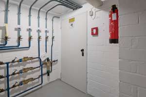 In einer der besten Lagen Solingens: Top-gepflegtes Fünfparteienhaus in Höhscheid / Widdert – Die vollständige Adresse der Immobilie erhältst du vom Anbieter., 42657 Burg/Höhscheid, Solingen – Vorschaubild 22