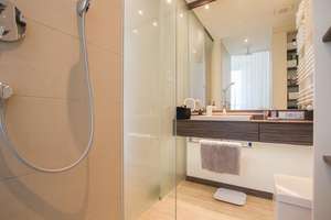 Exklusives Apartment, voll möbliert mit Fitness- & Washing Lounge, Bestlage Olympiapark – Helene-Mayer-Ring 4, 80809 Am Riesenfeld, München – Vorschaubild 5