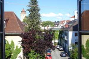 Charmante, möblierte 3-Raum-Wohnung mit Balkon und Garten in München-Schwabing – Moltkestraße 3, 80803 Münchner Freiheit, München – Vorschaubild 8