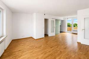 Viel Platz für die Familie – modern saniert in Bad Tölz – Die vollständige Adresse der Immobilie erhältst du vom Anbieter., 83646 Bad Tölz – Vorschaubild 2