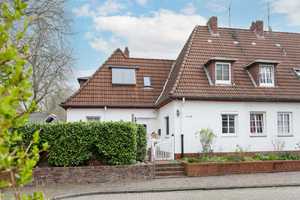 TT bietet an: Sehr hübsches Reihenendhaus im schönen Stadtteil Heppens in ruhiger und beliebte – Wilhelmshaven – Vorschaubild 2