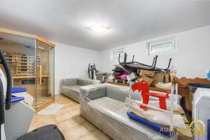 SOFORT FREI: Großzügiger Bungalow mit Einliegerwohnung, weitläufigem Grundstück und einmaligem Blick – Die vollständige Adresse der Immobilie erhältst du vom Anbieter., 84079 Bruckberg – Vorschaubild 16