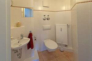 Tolle 4-Zimmer-Maisonettewohnung mit ruhiger Loggia und zwei Bädern – Die vollständige Adresse der Immobilie erhältst du vom Anbieter., 81739 Waldperlach, München – Vorschaubild 6
