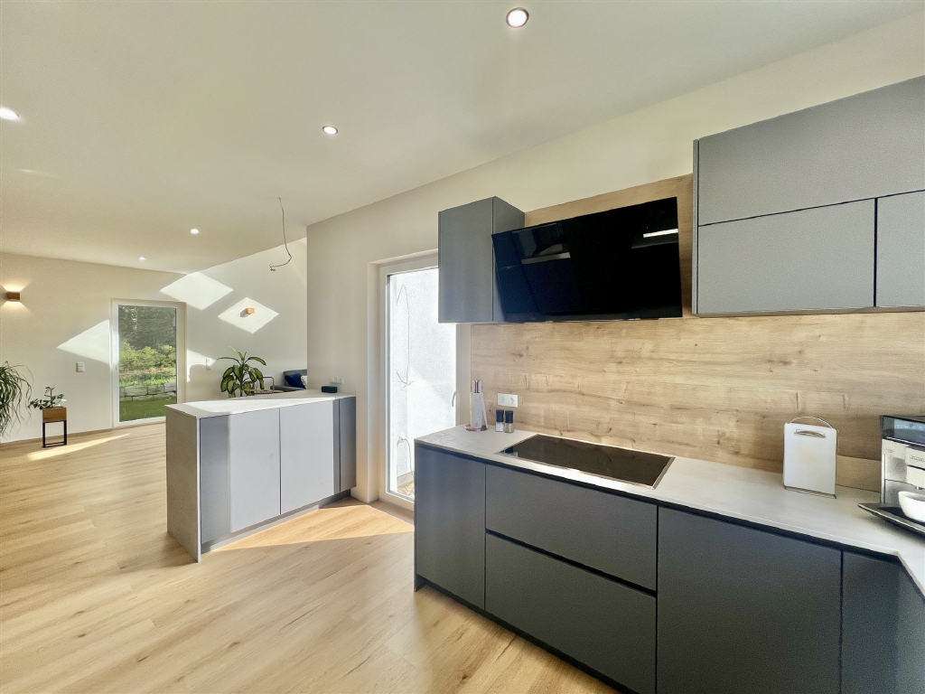 Immobilie in Herdwangen-Schönach - Mit diesem Haus geht Ihr Traum in Erfüllung - nur 2 km von Pfullendorf  - Bild 2