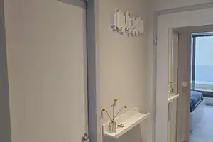 Neu renovierte und möblierte Wohnung mit Dachterrasse – Amalienstraße 49, 80799 München – Vorschaubild 16