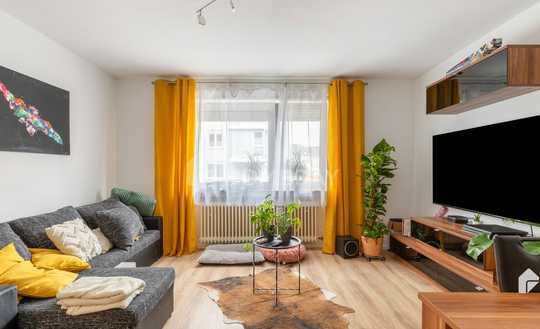 Großzügige 3-Zimmer-Wohnung mit Balkon und Garage in Rheinnähe 