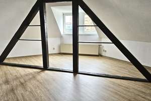 *MK IMMOBILIEN* Modernisiert! Großzügige 3-Raum-Dachgeschosswohnung in der Krämpfervorstadt! – Iderhoffstraße 45a, 99085 Krämpfervorstadt, Erfurt – Vorschaubild 4