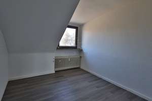Helle Wohnung im DG #11 – Die vollständige Adresse der Immobilie erhältst du vom Anbieter., 46047 Borbeck, Oberhausen – Vorschaubild 7