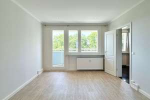 Hochwertige 3-Zi.-Wohnung mit exklusiver Einbauküche, PKW-Stellplatz und Südwestbalkon – Südring 71D, 18059 Südstadt, Rostock – Vorschaubild 5