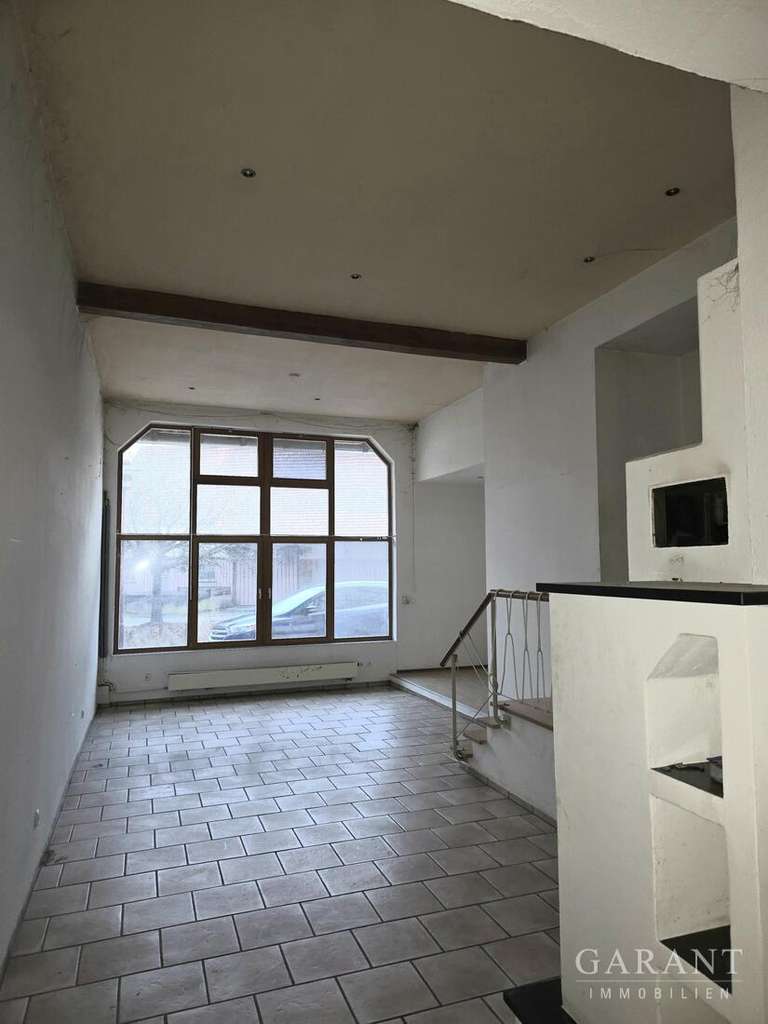 Immobilie in Trochtelfingen - Wohnhaus mit Ausbaureserve, Tenne und zusätzlichem Grundstück - Bild 1