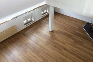 Helle, geräumige Dachgeschosswohnung in zentraler Lage – Bahnhofstraße, Aachen – zu vermieten – Bahnhofstraße 29, 52064 Marschiertor, Aachen – Vorschaubild 4