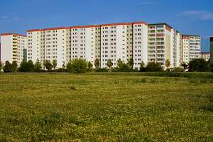 Hell geschnittene Wohnung für eine Familie  – Zingster Str. 68, 13051 Neu-Hohenschönhausen, Berlin – Vorschaubild 3