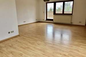 Helle 3,5-Zimmer-Dachgeschosswohnung mit großem Balkon – ruhig gelegen in Heilbronn-Biberach – Brunnenstraße 18, 74078 Biberach, Heilbronn – Vorschaubild 6