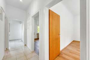+++ Am Waldrand - Hochparterre-Etage im 2-FH mit Eigentümer - frisch renoviert - inkl. neuer EBK +++ – Mitterhoferstraße 14, 70435 Zuffenhausen-Am Stadtpark, Stuttgart – Vorschaubild 16