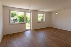 Neuwertiges Reihenmittelhaus sucht nette Familie – Die vollständige Adresse der Immobilie erhältst du vom Anbieter., 85551 Kirchheim bei München – Vorschaubild 2