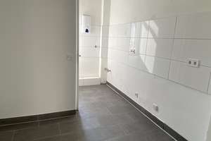 Helle 2-Zimmer-Wohnung im 1. OG in Oberhausen-Altstadt-Süd – Hermann Albertz Str. 217, 46045 Altstadt-Süd, Oberhausen – Vorschaubild 2