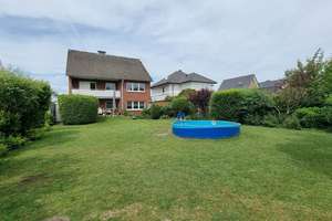 Zweifamilienhaus mit Ausbaupotential 
und zusätzlichem Baugrundstück! – Die vollständige Adresse der Immobilie erhältst du vom Anbieter., 33415 Verl – Vorschaubild 2