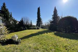 VON POLL - BAD HOMBURG : Repräsentative Villa in Toplage mit Gestaltungspotential im Obergeschoss – Die vollständige Adresse der Immobilie erhältst du vom Anbieter., 61350 Bad Homburg vor der Höhe – Vorschaubild 10