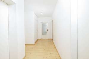 3-Zimmer-Wohnung in direkter Alsternähe inkl. TG-Platz – Die vollständige Adresse der Immobilie erhältst du vom Anbieter., 22335 Ohlsdorf, Hamburg – Vorschaubild 3