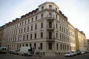 Sanierte Wohnung mit Balkon und Parkett im Stadtteil Plagwitz! 