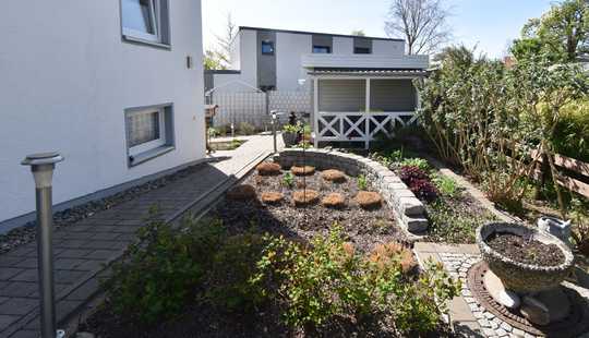 Bild von Sehr schönes Reihenendhaus mit herrlichem Garten!