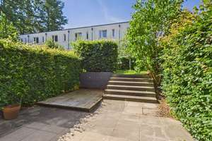 Schönes Reihenmittelhaus mit Terrasse, kleinem Garten und Dachterrasse in Hamburg-Poppenbüttel – Die vollständige Adresse der Immobilie erhältst du vom Anbieter., 22391 Poppenbüttel, Hamburg – Vorschaubild 15