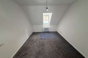Ehemaliges Gärtnerhaus im Hinterhof in absolut ruhiger Lage  in Karlsruhes Südweststadt – Die vollständige Adresse der Immobilie erhältst du vom Anbieter., 76133 Südweststadt, Karlsruhe – Vorschaubild 6