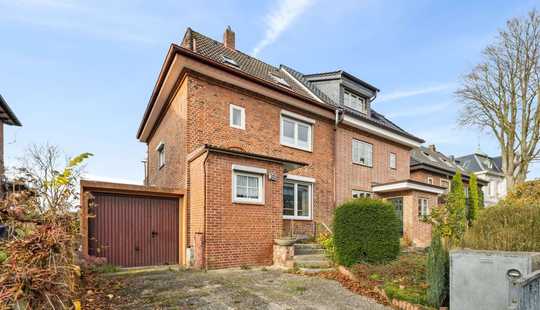 Bild von Charmante DHH bereit für neuen Glanz mitten im Bergedorfer Villenviertel