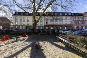 Zentrale, große 3,5 Raum Wohnung - WBS erforderlich