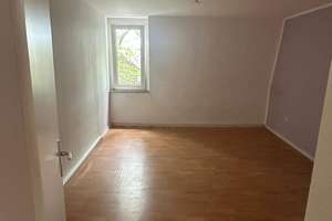 Wohnen mit Charakter: 3,5-Zimmer-Wohnung in Duisburg-Ruhrort – Amtsgerichsstraße 28, 47119 Ruhrort, Duisburg – Vorschaubild 5