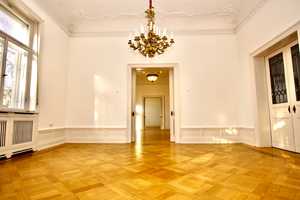 Altbaujuwel in Bestlage mit Blick über die Stadt! – Wiesbaden – Vorschaubild 2
