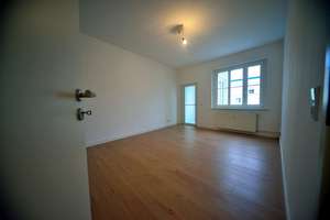 Helle Wohnung in Alt-Hohenschönhausen, 2 Zimmer, Einbauküche, Loggia – Schöneicher Straße -, 13055 Alt-Hohenschönhausen, Berlin – Vorschaubild 9