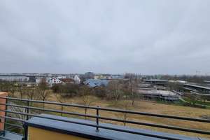Möblierte Maisonette-Wohnung über den Dächern von Ingolstadt, (nähe Klinikum, Westpark) – Cusanusstraße 2, 85049 Friedrichshofen-Hollerstauden, Ingolstadt – Vorschaubild 5