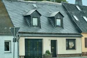 Großzügiges Wohnen in ruhiger Lage mit traumhaftem Garten- Einfamilienhaus mit Einliegerwohnung – Die vollständige Adresse der Immobilie erhältst du vom Anbieter., 8107 Kirchberg – Vorschaubild 2