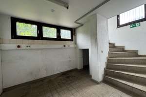 Potentialreiches Mehrfamilienhaus mit großem Grundstück, Garagenhof – Die vollständige Adresse der Immobilie erhältst du vom Anbieter., 45149 Haarzopf, Essen – Vorschaubild 20
