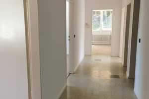 Helle 3-Zi.-Wohnung mit 2 Balkonen, Aufzug  – frisch gestrichen! – Hirsauer Straße 214, 75180 Pforzheim – Vorschaubild 5