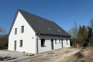 ...Neubau Erstbezug! Attraktive und klimafreundliche Doppelhaushälften in KfW 40 QNG Standard  – Hamburger Str. 68d, 21493 Herzogtum Lauenburg (Kreis) – Vorschaubild 1