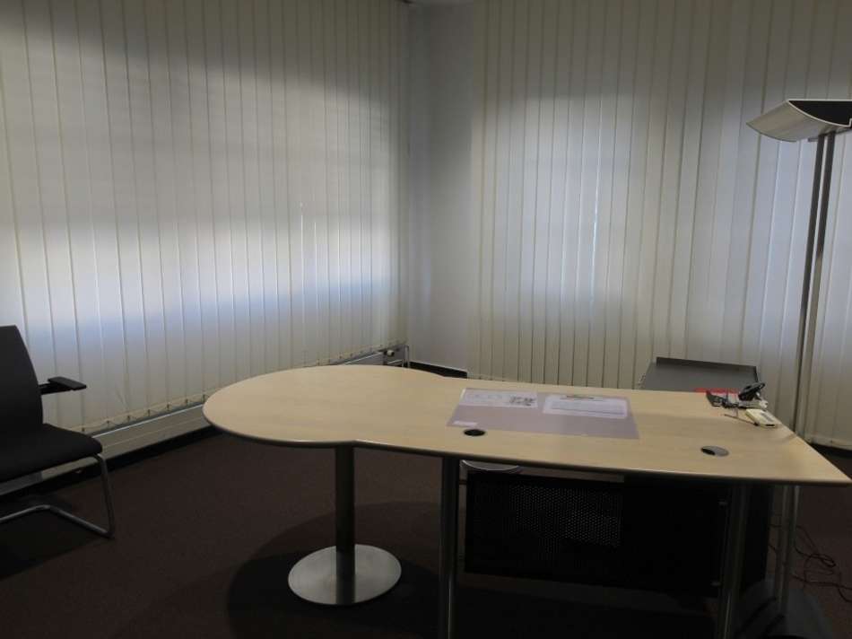 Gewerbefläche EG, Büro