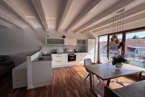 Lichtdurchflutetes Penthouse über 2 Etagen mit Balkon und Dachterrasse in Münster’s Südviertel – Die vollständige Adresse der Immobilie erhältst du vom Anbieter., 48153 Josef, Münster – Vorschaubild 2