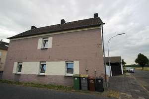 Modernisierter Vierkanthof 253 m² Wohnfläche+Nutzfläche Gewerbe möglich großer Innenhof Niederkassel – Die vollständige Adresse der Immobilie erhältst du vom Anbieter., 53859 Niederkassel – Vorschaubild 5