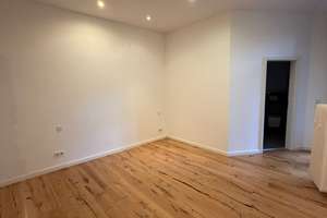 Altbau-Charme trifft Grünlage: 4-Zimmer mit 3,50 m Deckenhöhe & 2 Balkonen am Hofgarten – Prinz-Georg-Straße 89, 40479 Pempelfort, Düsseldorf – Vorschaubild 3