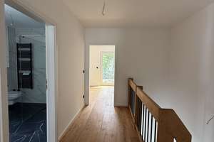 Ihr Traumhaus wartet: Exklusive Neubau-Doppelhaushälfte – luxuriös & sofort bezugsfertig – Die vollständige Adresse der Immobilie erhältst du vom Anbieter., 15827 Blankenfelde-Mahlow – Vorschaubild 19