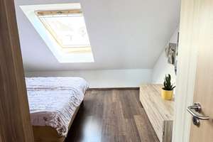 Modernes Reihenmittelhaus mit Garten, Carport und Dachterrasse – Baujahr 2012 – Die vollständige Adresse der Immobilie erhältst du vom Anbieter., 42659 Burg/Höhscheid, Solingen – Vorschaubild 8