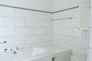 Stilvolle, modernisierte Altbauwohnung in einer Villa in unmittelbarer Nähe der Herrenhäuser Gärten! – 30419 Herrenhausen, Hannover – Vorschaubild 7