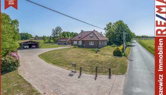 Bild von * Idyllisches Reiteranwesen in Wymeer-Einfamilienhaus mit Reitplätzen*  7935 qm   Grundstücksfläche 