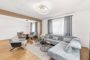 Großzügige 5,5 Zimmer Wohnung in Bad-Cannstatt – Die vollständige Adresse der Immobilie erhältst du vom Anbieter., 70374 Schmidener Vorstadt, Stuttgart – Vorschaubild 3