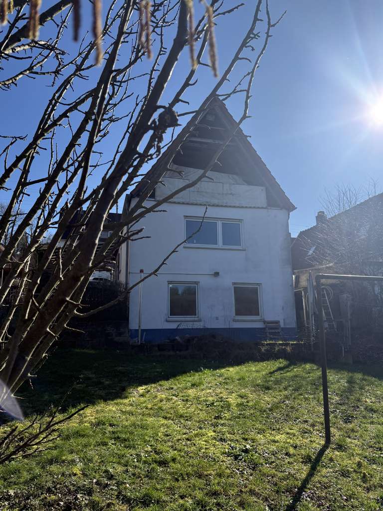 Immobilie in Kusel - 🏡 Wohnen mit Sonne, Ruhe & Panorama - Ihr neues Zuhause mit großzügigem Grundstück - Bild 4