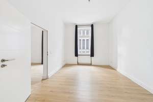 Helle Altbauwohnung mit gutem Schnitt in zentraler Lage! – Die vollständige Adresse der Immobilie erhältst du vom Anbieter., 65185 Mitte, Wiesbaden – Vorschaubild 4