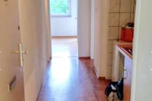 Zentrale, helle, ruhige 2-Zimmer Wohnung mit Balkon in grüner Parkanlage in Bogenhausen – Buschingstraße 45, 81677 Parkstadt, München – Vorschaubild 2