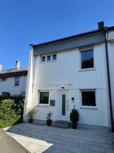 PROVISIONSFREI-Charmantes Reihenmittelhaus in Kirchheim – Wohnen in herzlicher Nachbarschaft